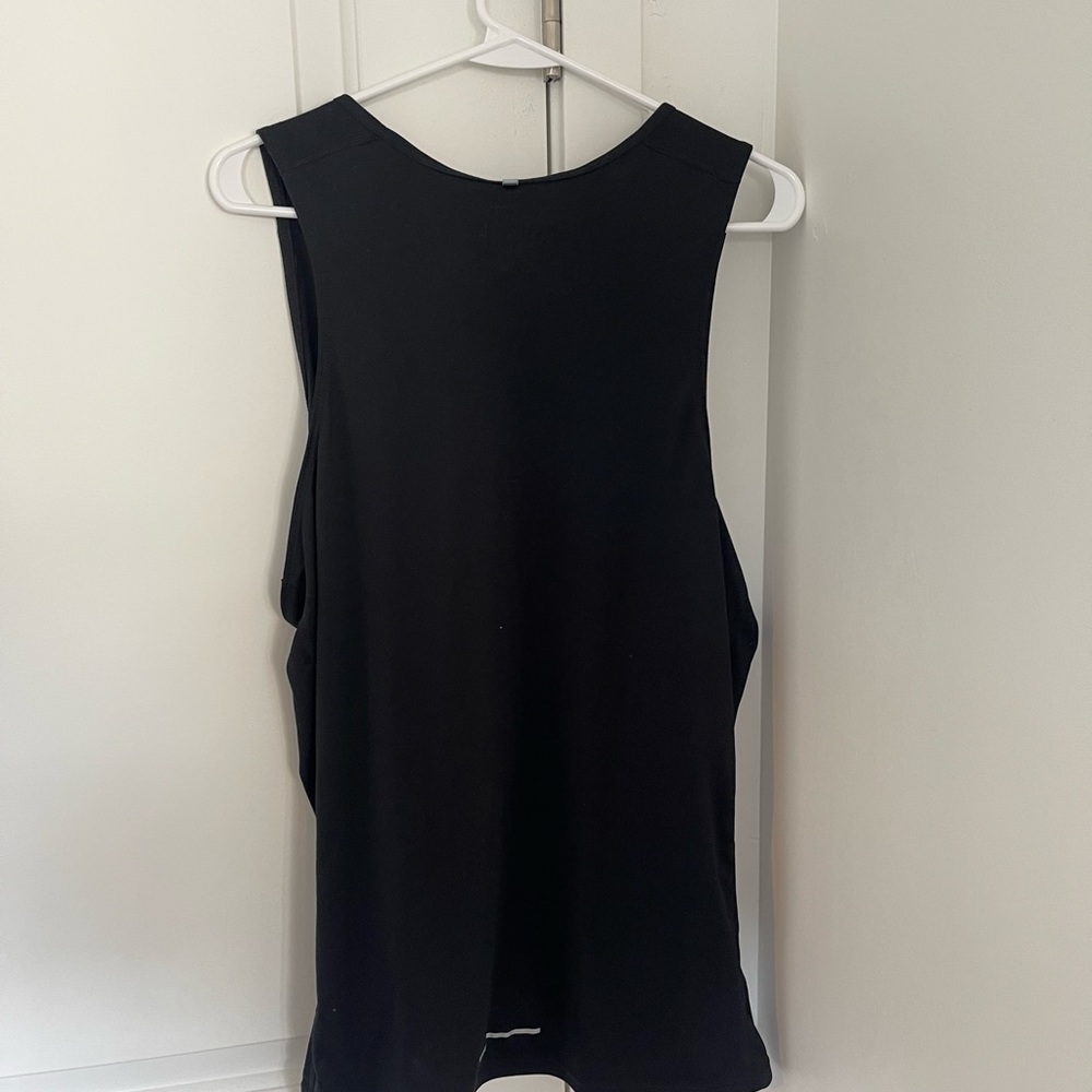 Nike Tank Top - Picture 2 of 3